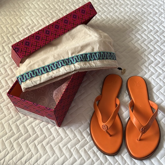 Tory Burch Benton Thong - Sun Orange (Sz 7) - Picture 1 of 4